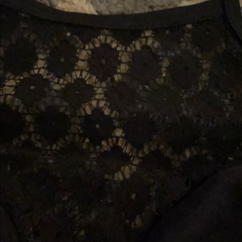 Crop top - Picture 2 of 2